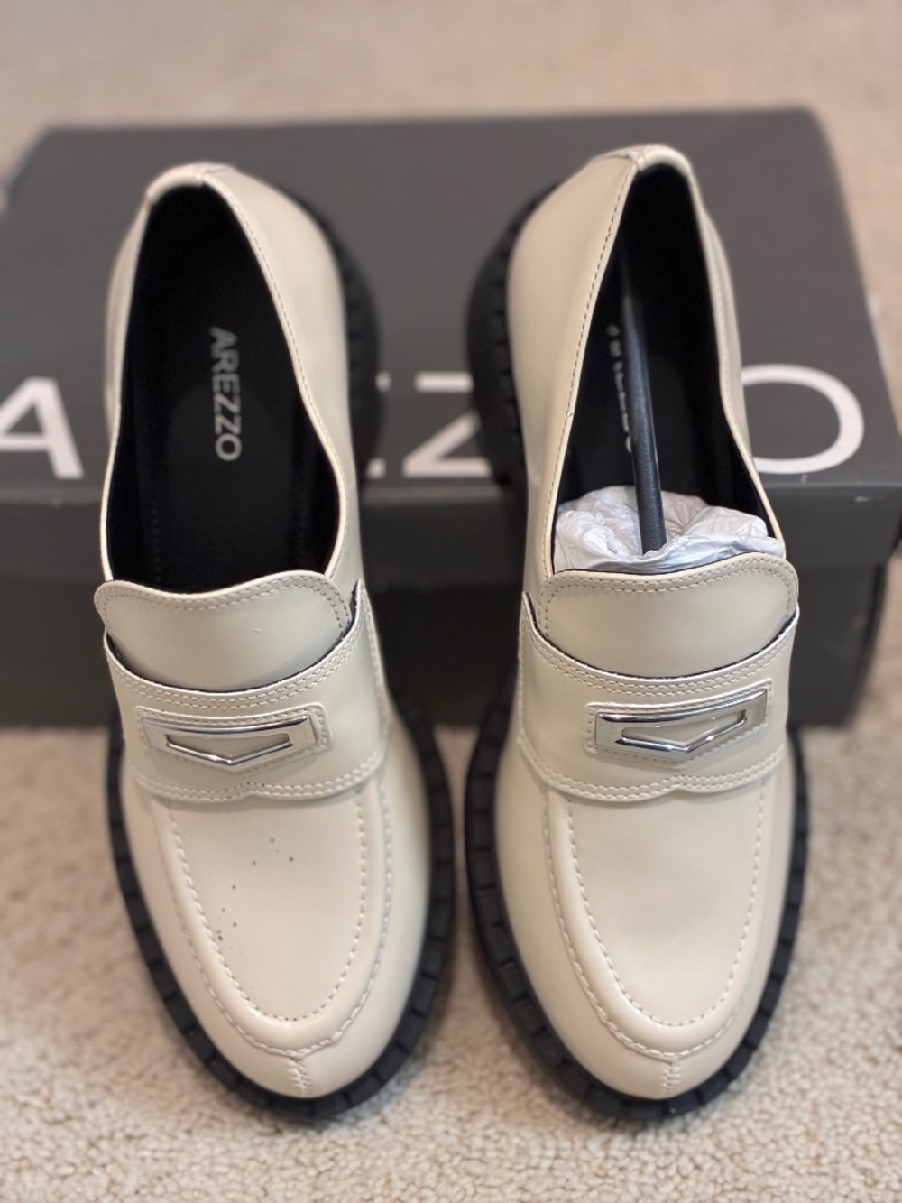 Women arezzo loafer